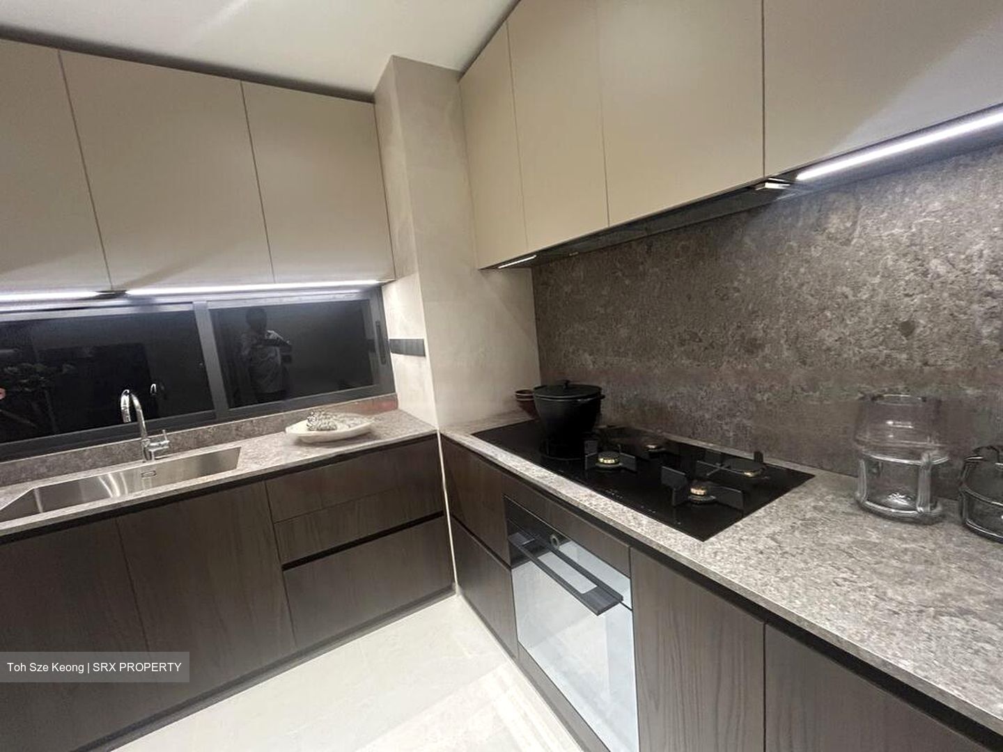 The Grange (D10), Condominium #459402551